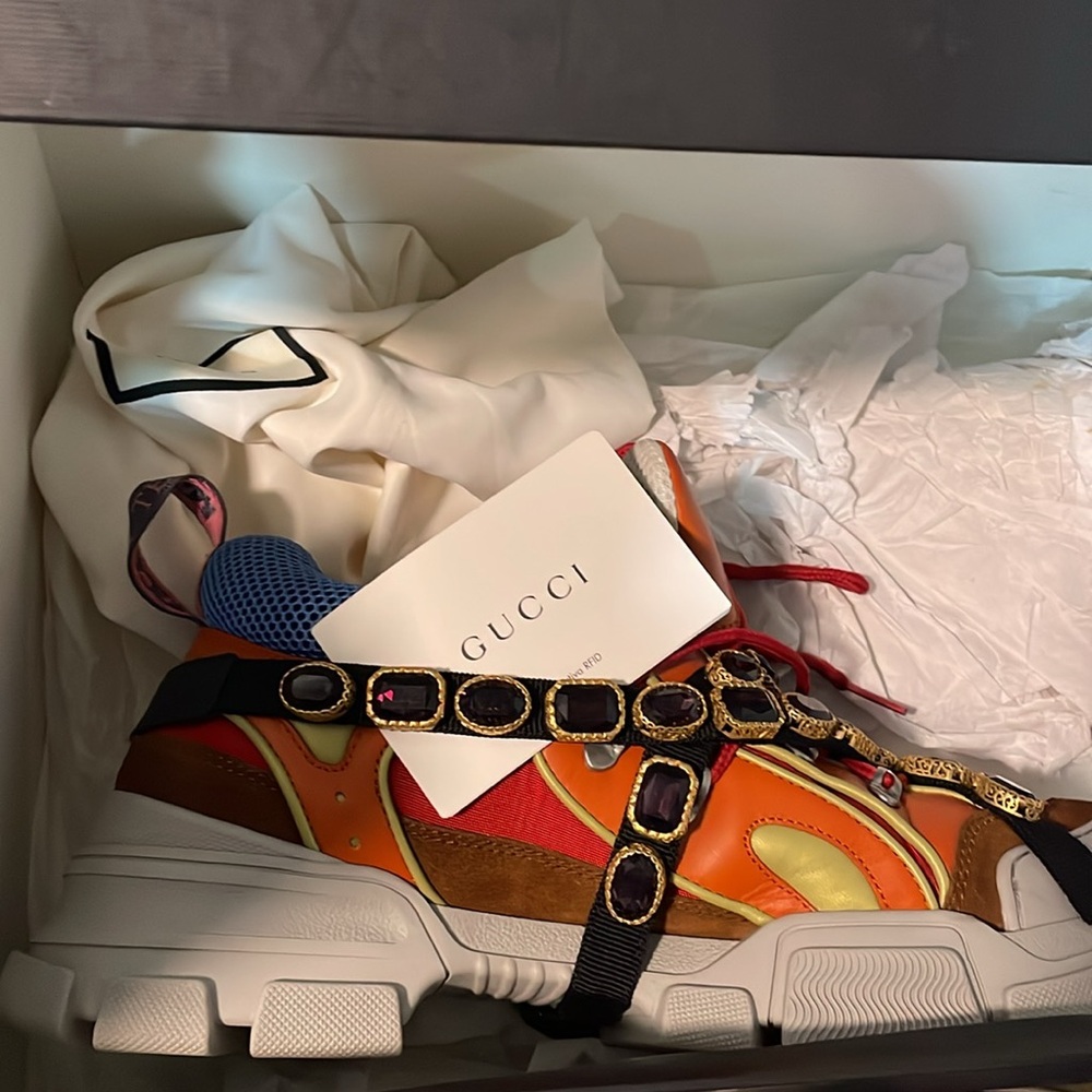 COPY - Gucci Flashtrek Crystals shoe